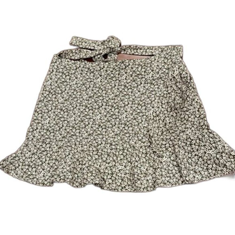 Altar'd State Skirt Ruffle bottom Tie Waist Olive and White Size Large